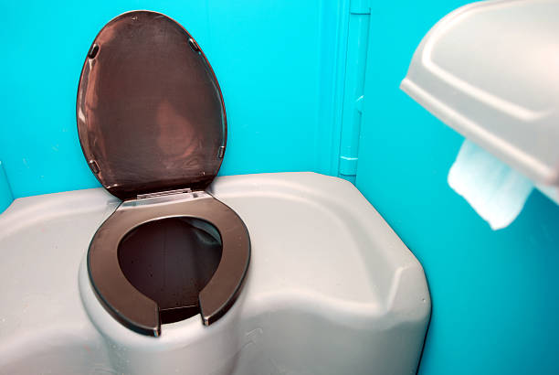 Best Portable toilet rental cost  in Colonial Beach, VA
